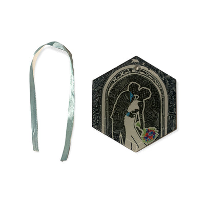 Glass Ornaments - Wedding Kiss
